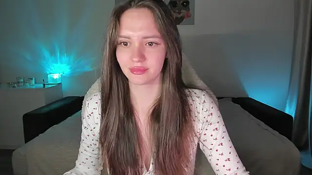 Snapshot of Sonia_moon_ chatting on 10-01-25, 02:28 Sonia moon online show from 10-01-25, 02:28