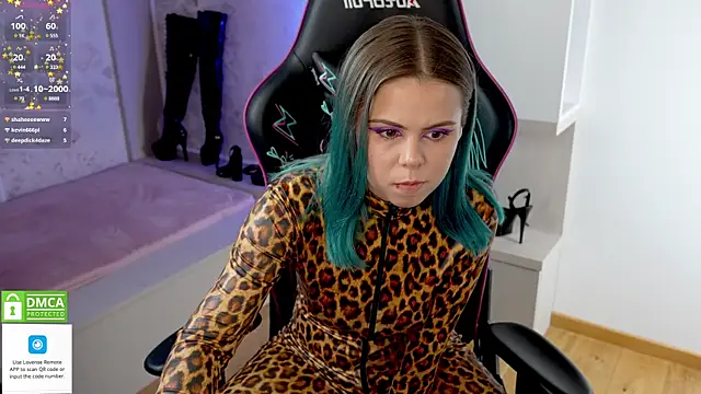 Latex Kitty online show from 01-14-25, 02:22