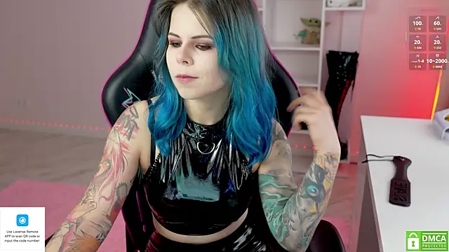 Latex Kitty online show from 09-28-25, 10:31