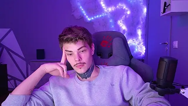 DENIS HERE online show from 12-20-24, 02:16