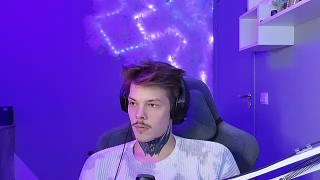 DENIS HERE online show from 01-26-25, 12:54