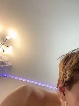 DENIS HERE online show from 02-03-25, 10:58