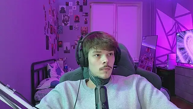 DENIS HERE online show from 02-12-25, 02:14