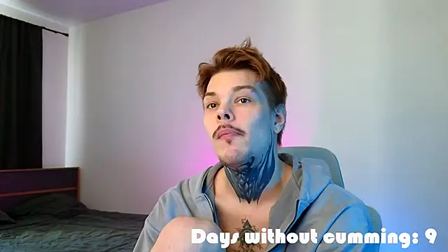 DENIS HERE online show from 03-26-26, 08:42