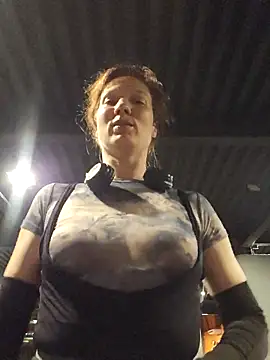 Exhibitionsplit online show from 09-21-25, 09:38