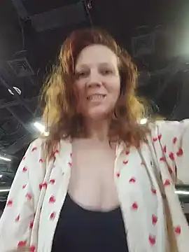 Exhibitionsplit online show from 05-31-26, 12:23