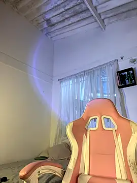 violet-333 online show from 10-03-25, 09:34