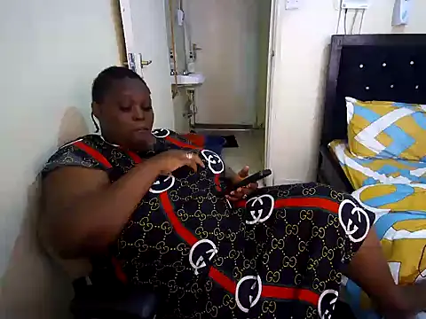 Sweetthick001 online show from 05-01-26, 10:53