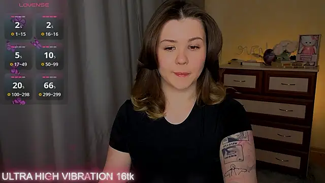 cutie mili online show from 03-25-26, 11:27