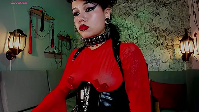 irregular fetish  online show from 02-08-25, 12:38
