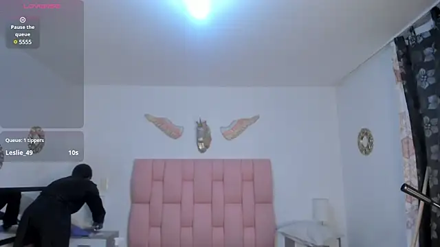 VeronikaOlsen online show from 12-22-24, 11:09