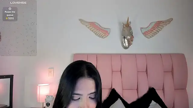 VeronikaOlsen online show from 01-17-25, 05:42