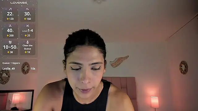 VeronikaOlsen online show from 01-18-25, 03:20