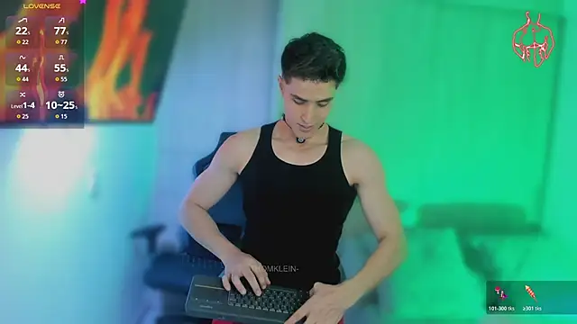 Snapshot of thomklein chatting on 03-03-26, 07:42 thomklein online show from 03-03-26, 07:42