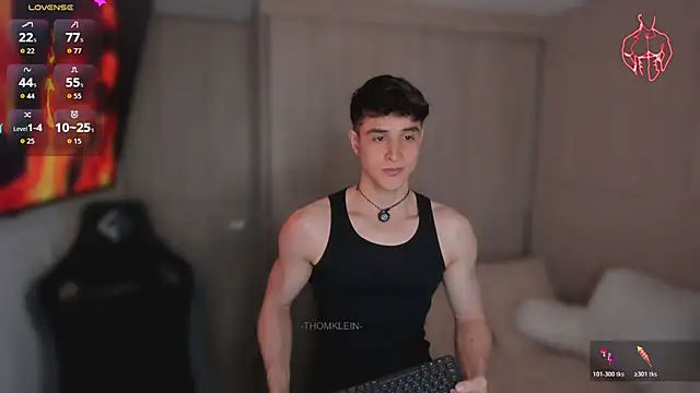 Snapshot of thomklein chatting on 03-20-26, 07:41 thomklein online show from 03-20-26, 07:41