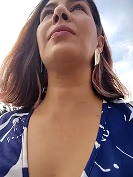 scarlett moore online show from 10-23-25, 02:16