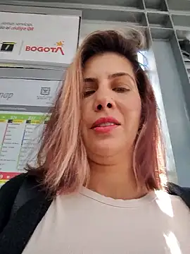 scarlett moore online show from 10-24-25, 02:46