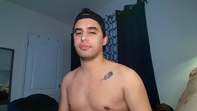 Snapshot of thonylewys chatting on 09-29-25, 12:38 thonylewys online show from 09-29-25, 12:38