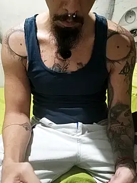 iirgastam3 online show from 10-08-25, 11:02