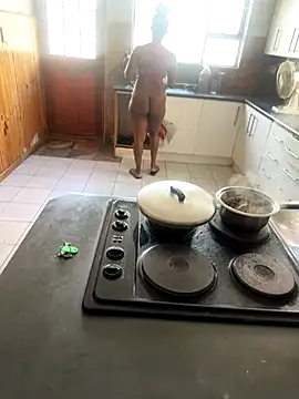 NastycoupleRZA online show from 12-17-25, 07:14