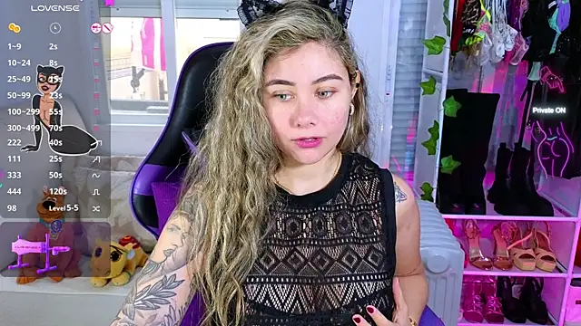 Tawny cox online show from 03-02-25, 10:35