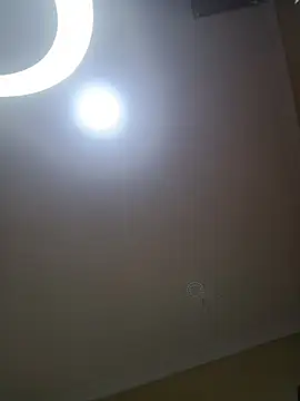 Snapshot of Miss_lisa- chatting on 10-26-25, 07:47 Miss lisa- online show from 10-26-25, 07:47