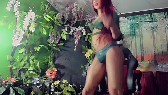 hilary rodriguez online show from 12-04-24, 07:45