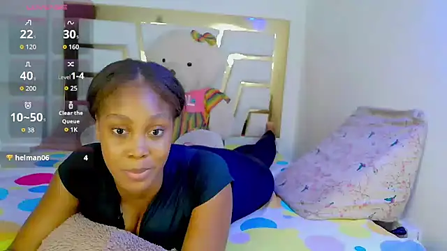 DayanaWood online show from 11-19-25, 02:55