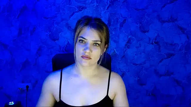 Snapshot of nika_gold1 chatting on 04-13-26, 05:29 nika gold1 online show from 04-13-26, 05:29