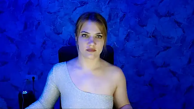 Snapshot of nika_gold1 chatting on 04-29-26, 06:25 nika gold1 online show from 04-29-26, 06:25