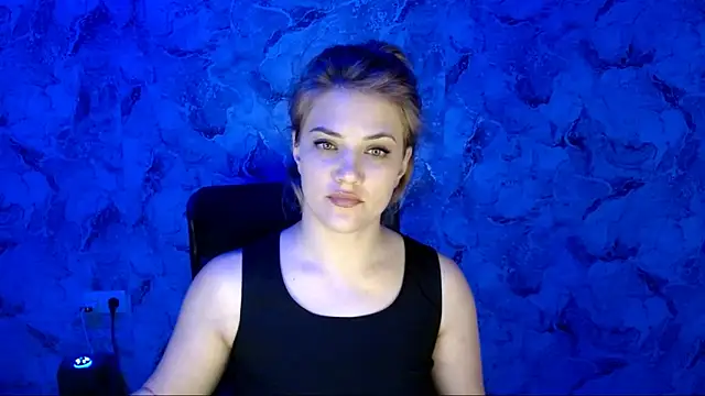 Snapshot of nika_gold1 chatting on 05-10-26, 07:41 nika gold1 online show from 05-10-26, 07:41