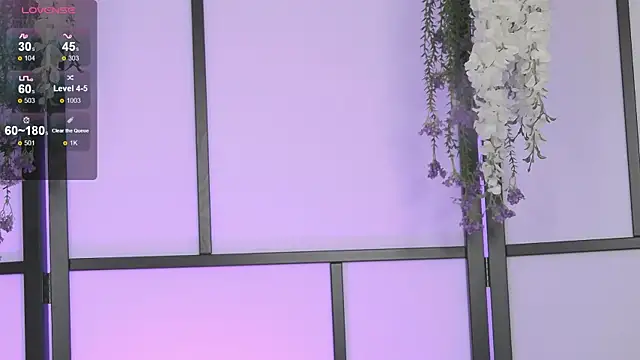 Snapshot of Xenomy chatting on 02-25-25, 04:46 Xenomy online show from 02-25-25, 04:46