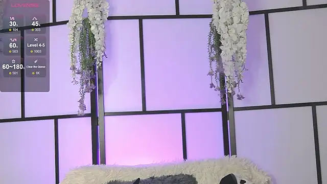 Snapshot of Xenomy chatting on 02-28-25, 04:54 Xenomy online show from 02-28-25, 04:54