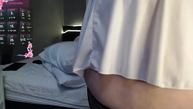 LadySambuca online show from 12-15-25, 05:34