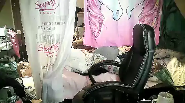 Ombeline1 online show from 02-09-25, 02:40