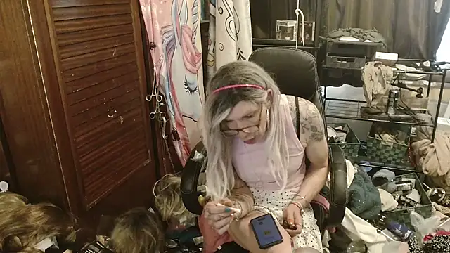 Ombeline1 online show from 06-03-26, 02:33