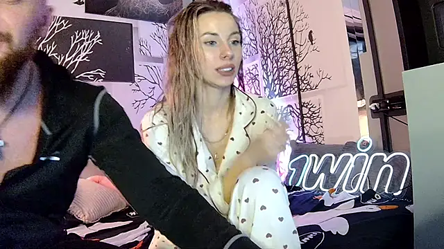 Snapshot of niki7377 chatting on 12-09-24, 10:43 niki7377 online show from 12-09-24, 10:43