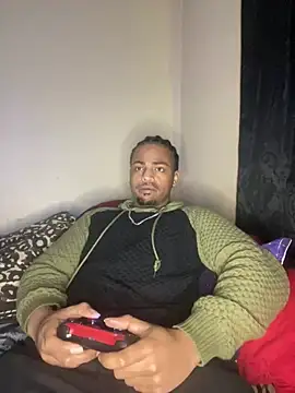 Snapshot of Elgrazonamor chatting on 12-25-24, 12:27 Elgrazonamor online show from 12-25-24, 12:27