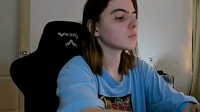 Snapshot of emmamurrr chatting on 12-14-24, 03:25 emmamurrr online show from 12-14-24, 03:25