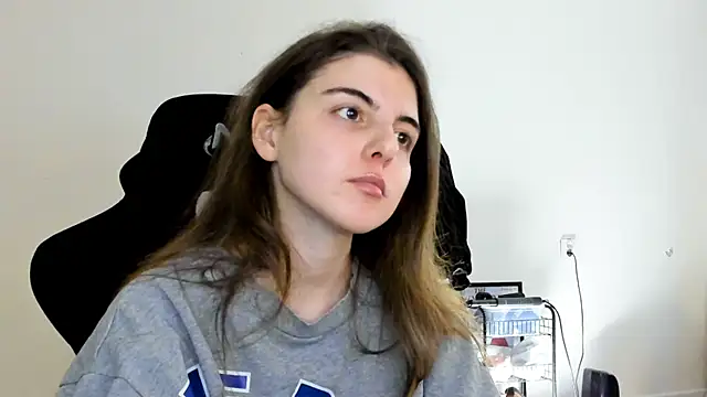 emmamurrr online show from 11-29-25, 12:08