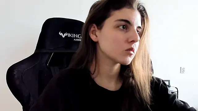 emmamurrr online show from 02-12-26, 10:43