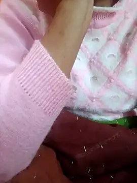 Snapshot of Mangla_Bhabhi chatting on 12-22-25, 09:28 Mangla Bhabhi online show from 12-22-25, 09:28