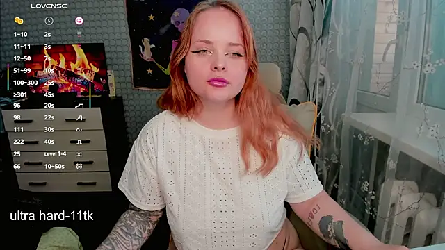 flower sarah  online show from 05-19-26, 01:39
