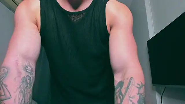 Snapshot of Samuel_Andrew chatting on 02-18-25, 01:54 Samuel Andrew online show from 02-18-25, 01:54