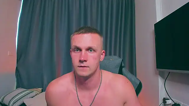 Snapshot of Samuel_Andrew chatting on 03-12-25, 08:08 Samuel Andrew online show from 03-12-25, 08:08