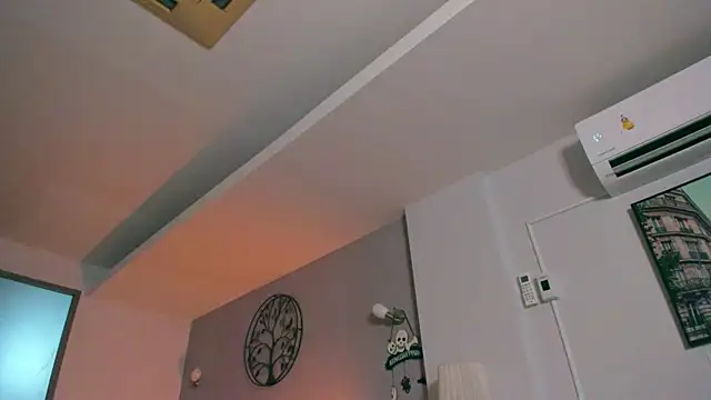 Samuel Andrew online show from 11-23-25, 02:33