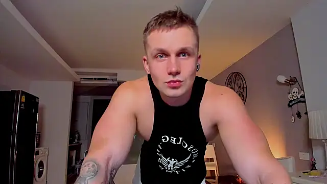 Samuel Andrew online show from 11-25-25, 02:33