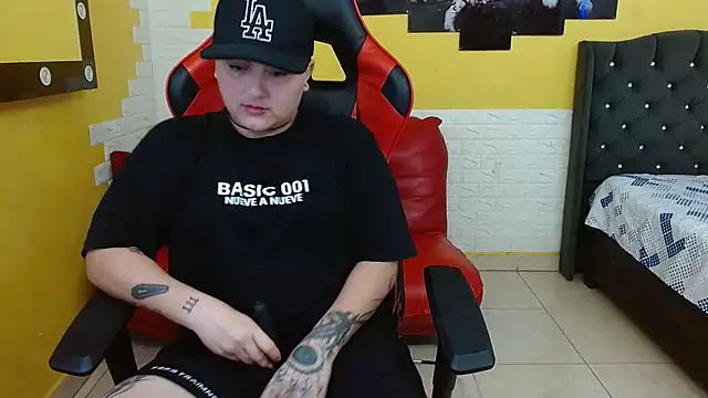 isabeautyx19 online show from 09-13-25, 05:07