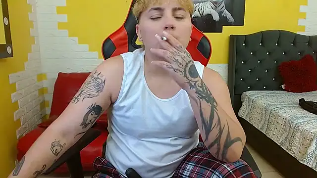 isabeautyx19 online show from 09-23-25, 01:30