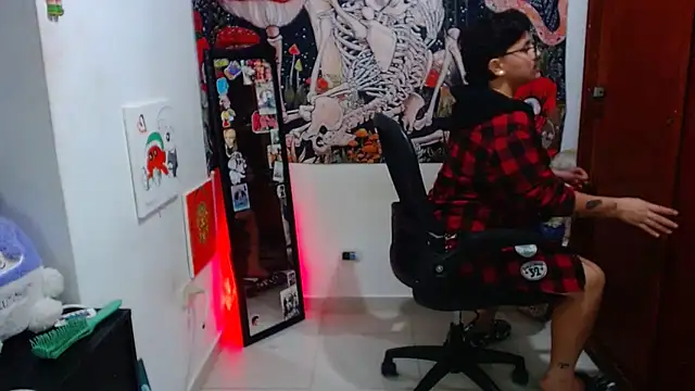 isabeautyx19 online show from 05-09-26, 02:17